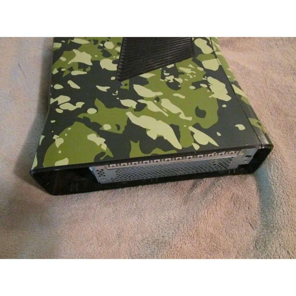 Xbox 360 Slim Camo